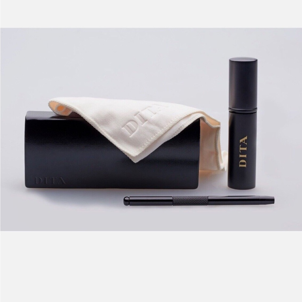 Dita Sunglasses Eyeglasses Exclusive Cleaning & Repair Kit With Leather Case